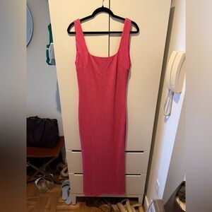 Elegant Pink Midi Dress